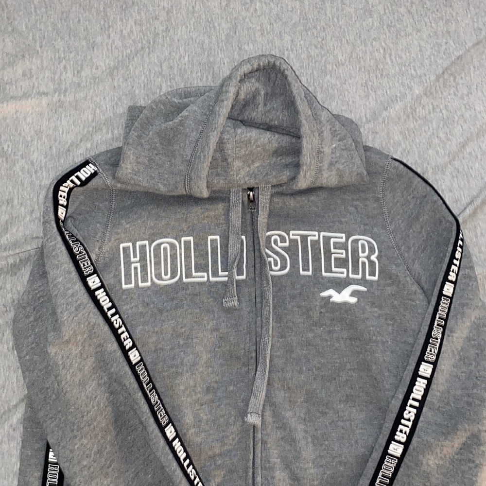 Grey Hollister zip-up sweater